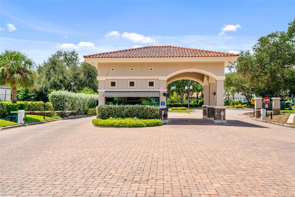 For Sale: $3,375,000 (5 beds, 4 baths, 4965 Square Feet)