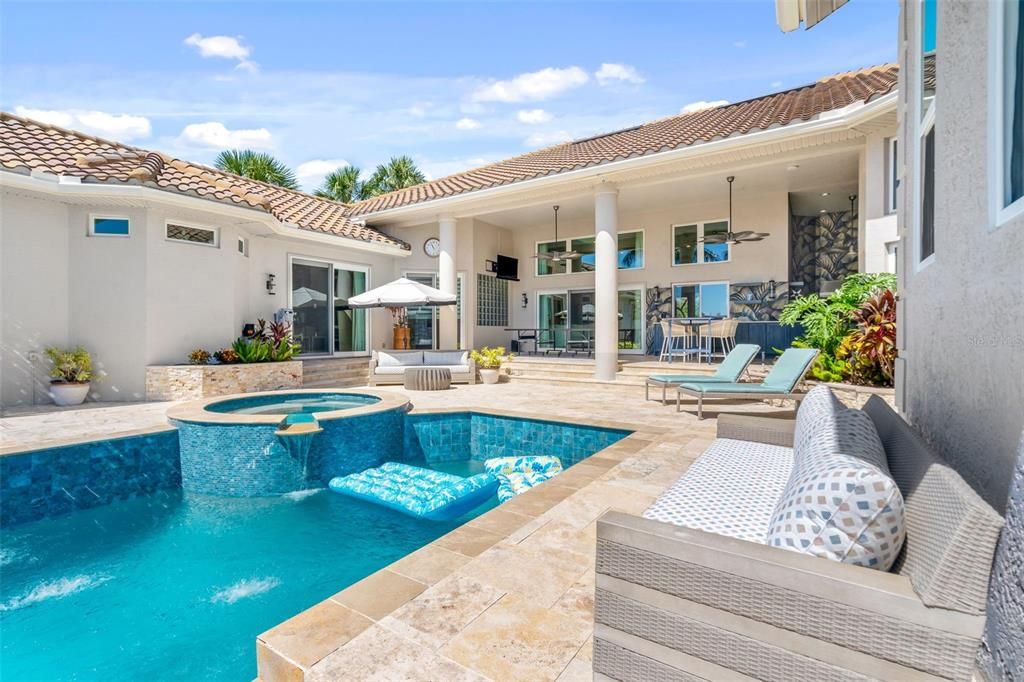 For Sale: $3,375,000 (5 beds, 4 baths, 4965 Square Feet)