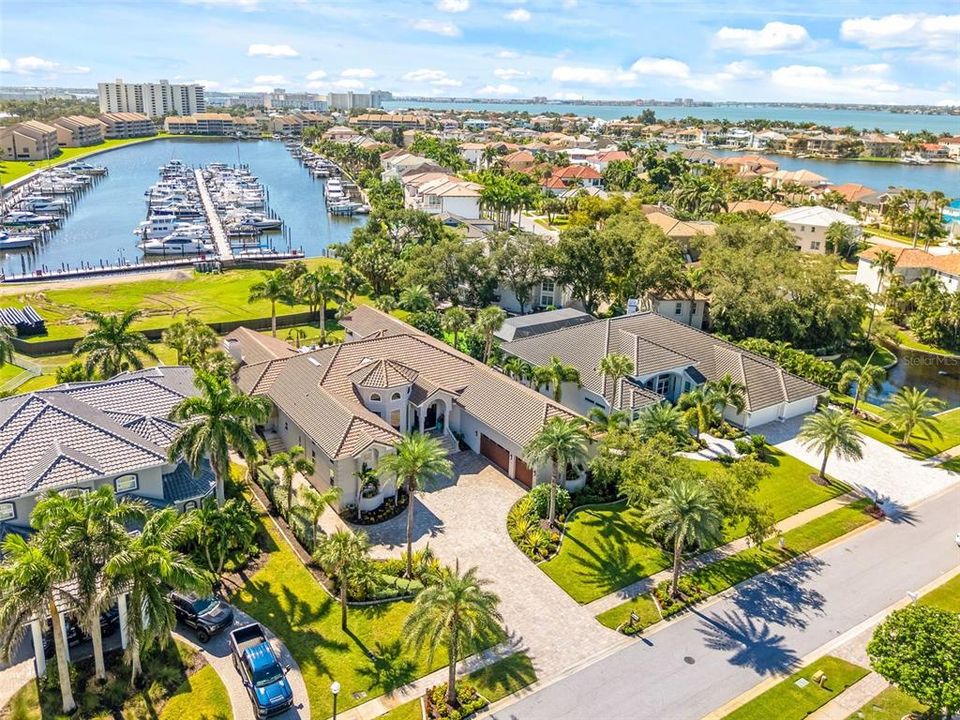 For Sale: $3,375,000 (5 beds, 4 baths, 4965 Square Feet)