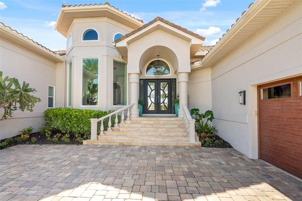For Sale: $3,375,000 (5 beds, 4 baths, 4965 Square Feet)