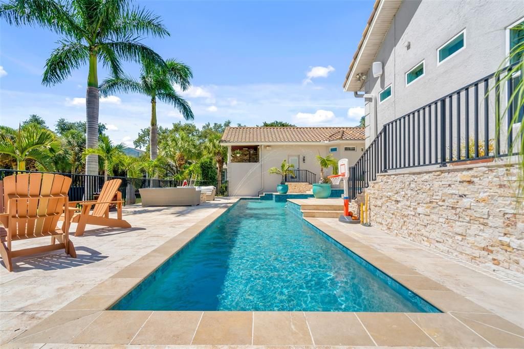 For Sale: $3,375,000 (5 beds, 4 baths, 4965 Square Feet)