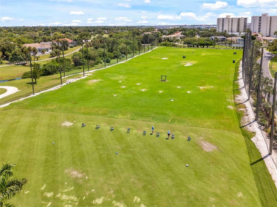For Sale: $3,375,000 (5 beds, 4 baths, 4965 Square Feet)