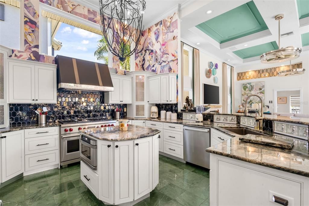 For Sale: $3,375,000 (5 beds, 4 baths, 4965 Square Feet)
