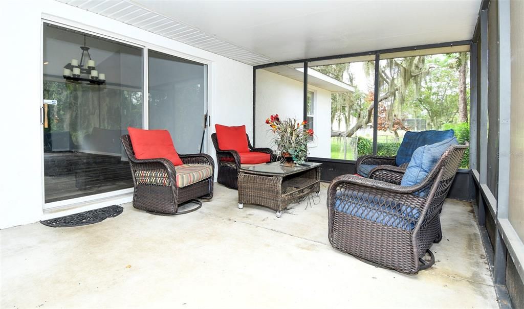 En Venta: $359,000 (3 camas, 2 baños, 1528 Pies cuadrados)