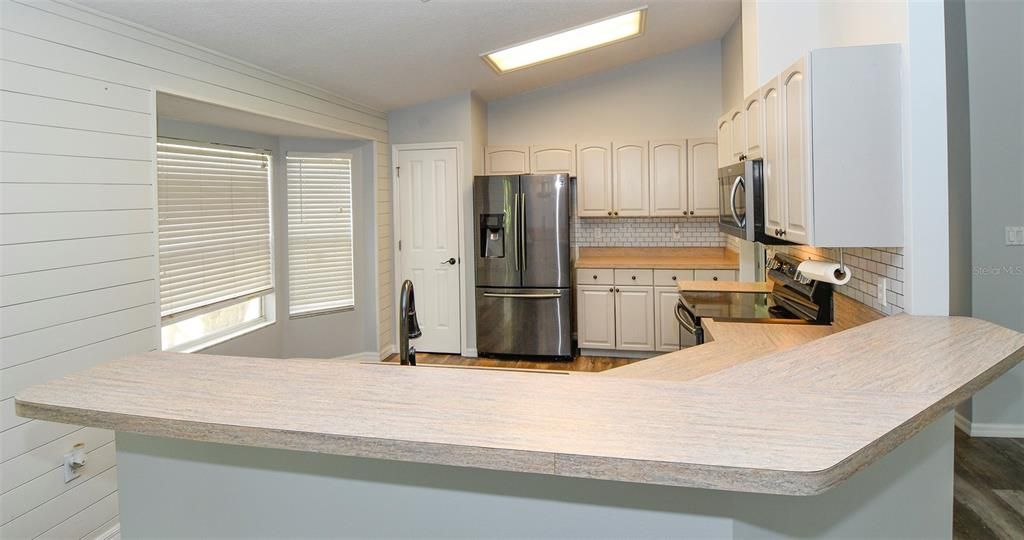 En Venta: $359,000 (3 camas, 2 baños, 1528 Pies cuadrados)