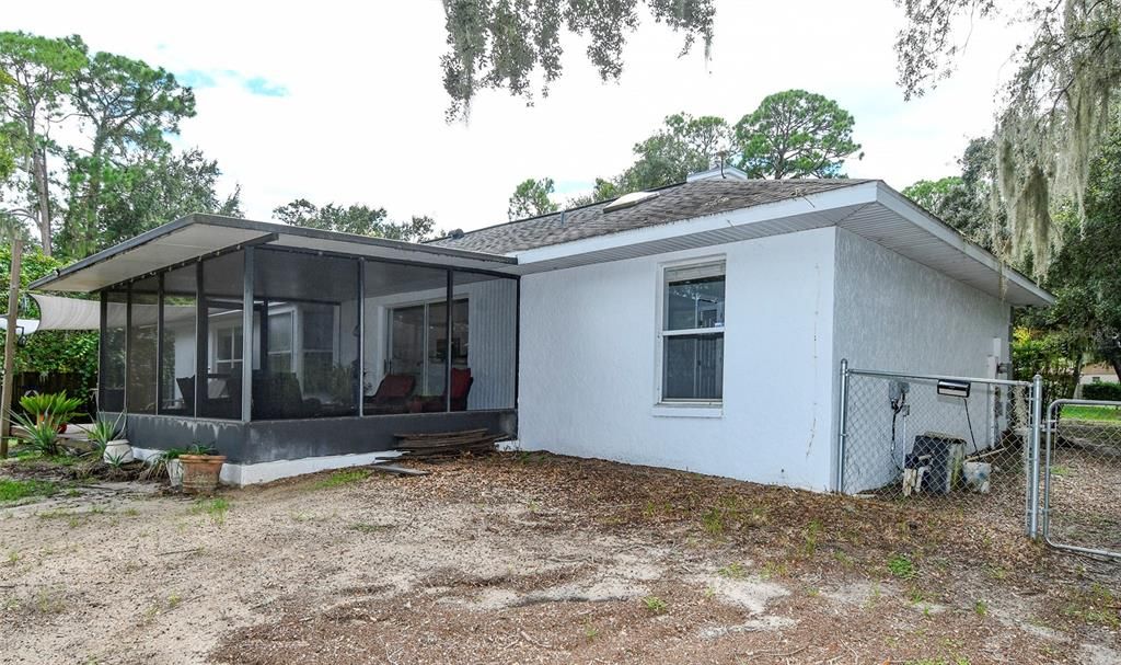 En Venta: $359,000 (3 camas, 2 baños, 1528 Pies cuadrados)