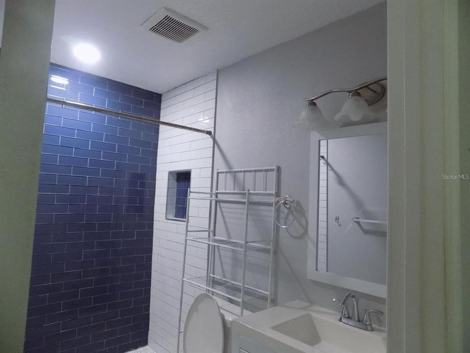 En Renta: $2,500 (4 camas, 2 baños, 1224 Pies cuadrados)