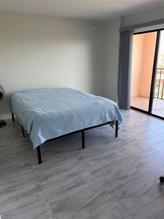 En Venta: $463,000 (2 camas, 2 baños, 966 Pies cuadrados)