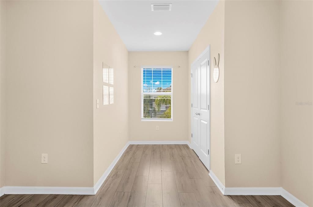 En Venta: $380,000 (3 camas, 2 baños, 1725 Pies cuadrados)