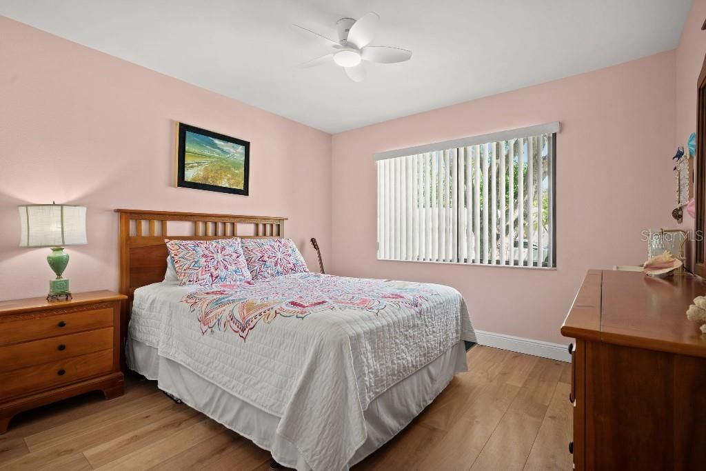 For Sale: $520,000 (3 beds, 2 baths, 1520 Square Feet)