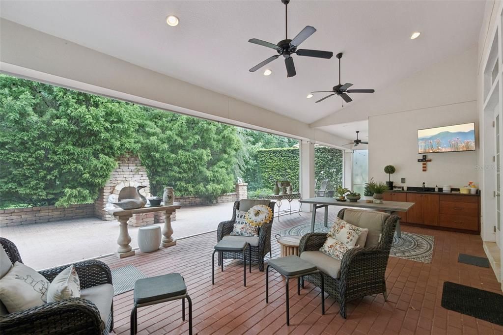 For Sale: $889,000 (3 beds, 3 baths, 3245 Square Feet)
