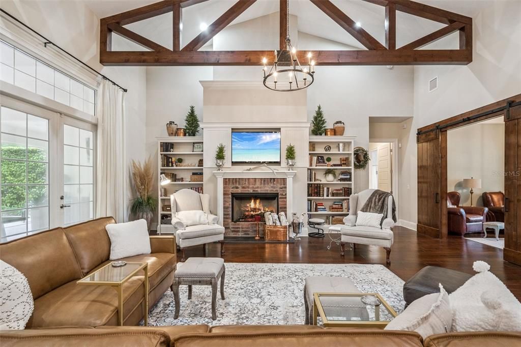 For Sale: $889,000 (3 beds, 3 baths, 3245 Square Feet)