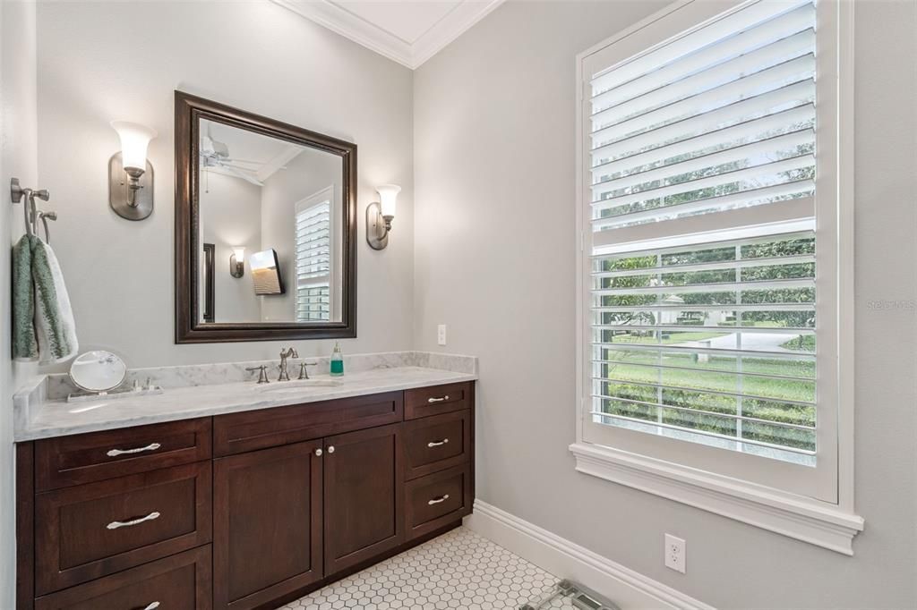 For Sale: $889,000 (3 beds, 3 baths, 3245 Square Feet)