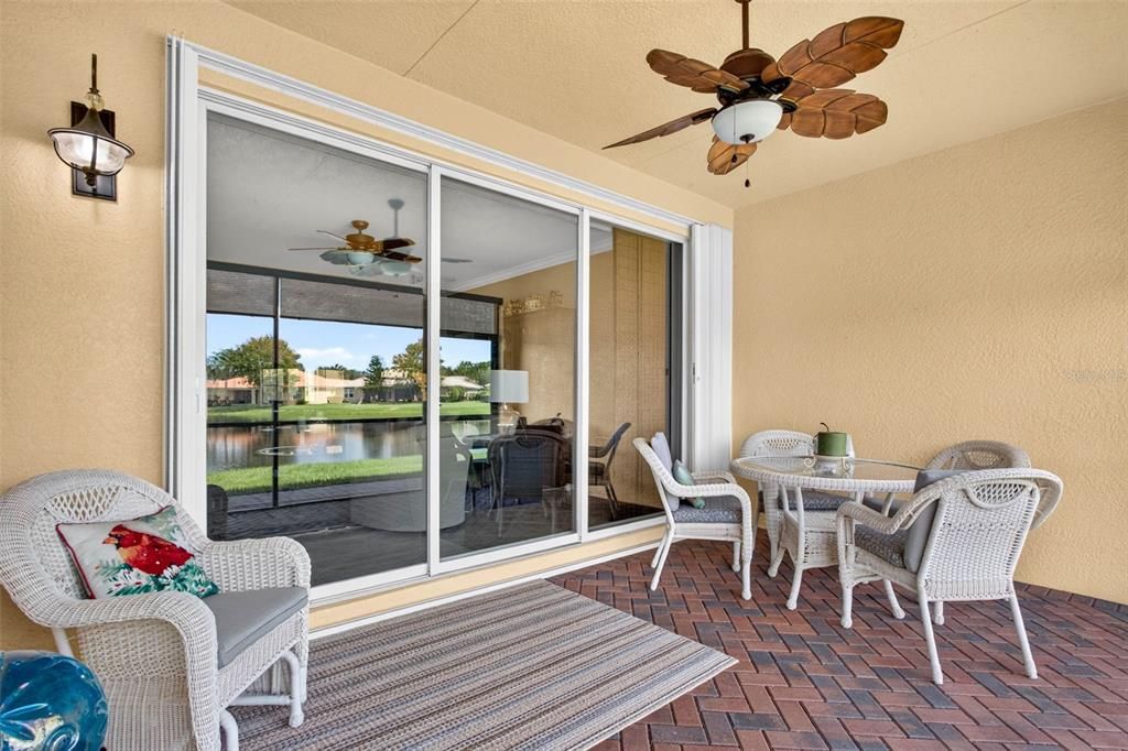 For Sale: $329,900 (3 beds, 2 baths, 1704 Square Feet)