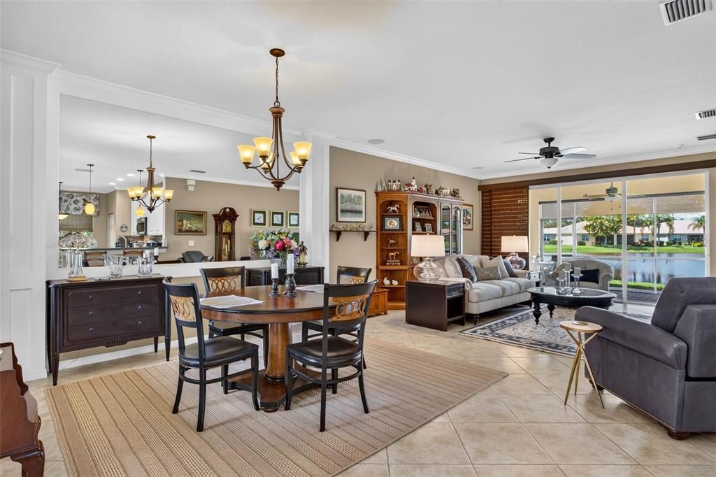For Sale: $329,900 (3 beds, 2 baths, 1704 Square Feet)