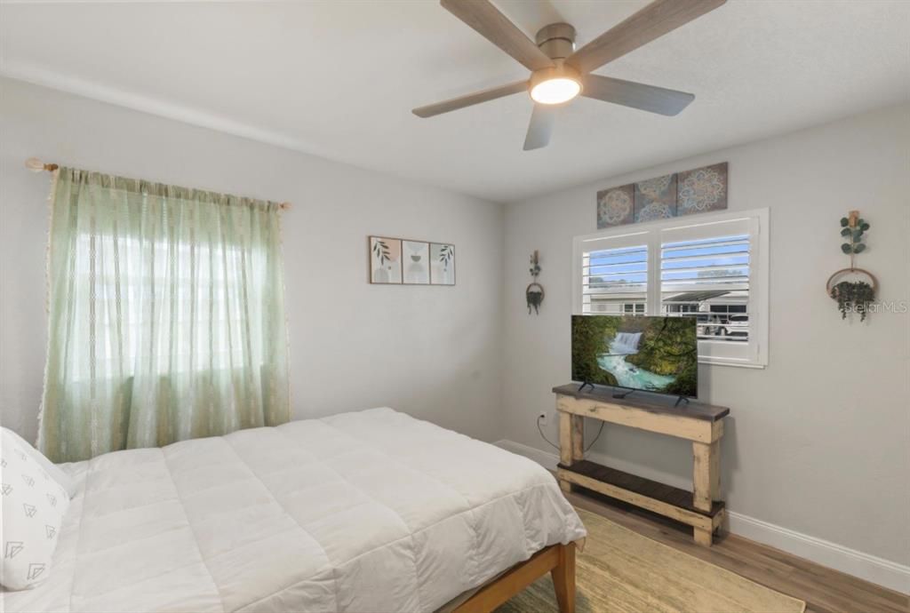 En Venta: $407,000 (3 camas, 2 baños, 1216 Pies cuadrados)