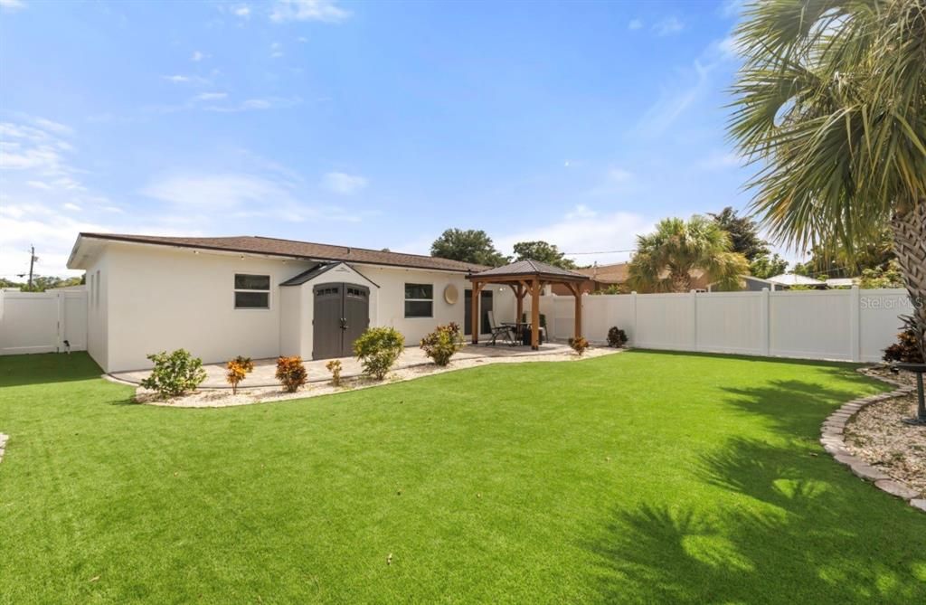 En Venta: $407,000 (3 camas, 2 baños, 1216 Pies cuadrados)