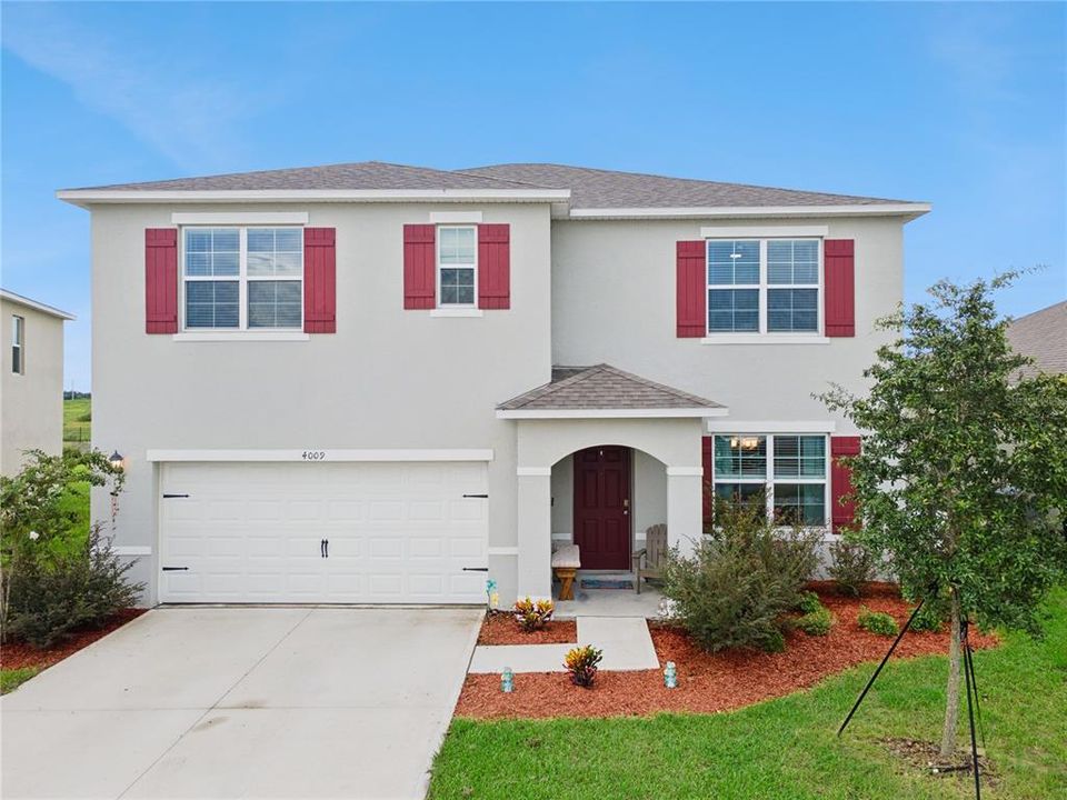 For Sale: $375,000 (5 beds, 3 baths, 2609 Square Feet)