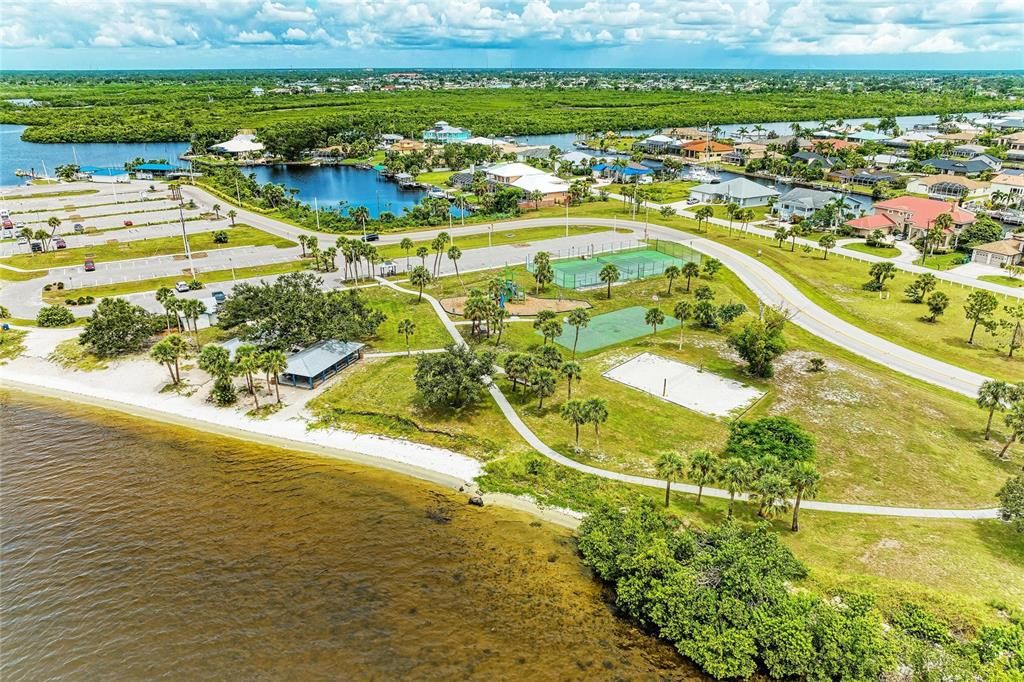 待售: $32,000 (0.23 acres)