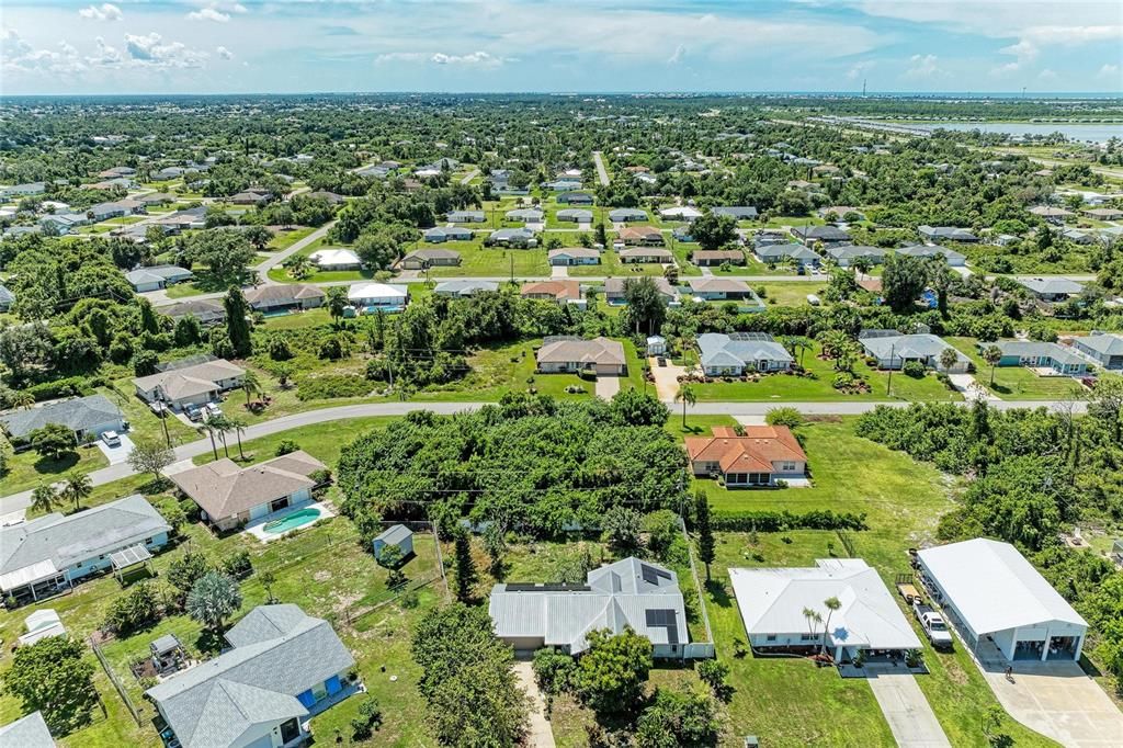 待售: $32,000 (0.23 acres)