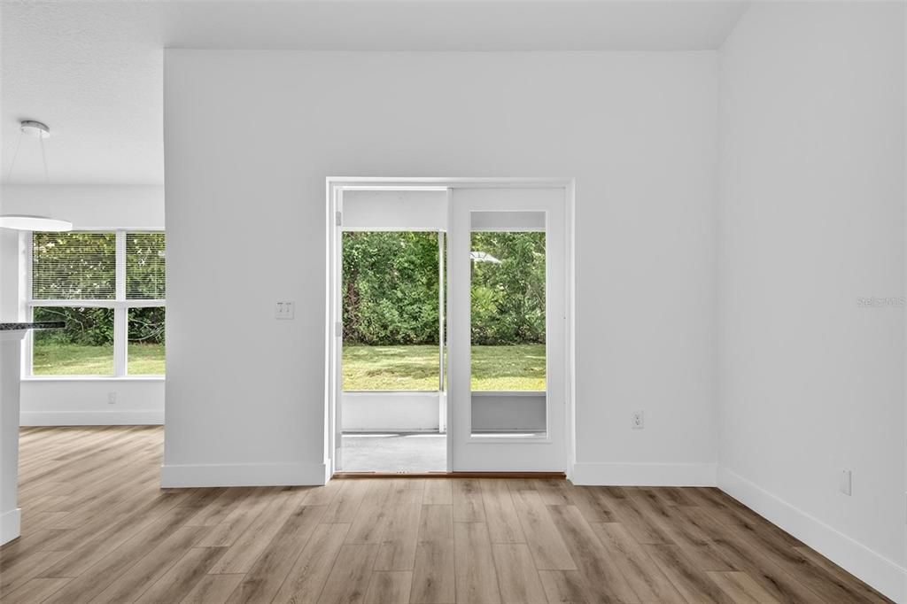В аренду: $1,900 (3 спален, 2 ванн, 1489 Квадратных фут)