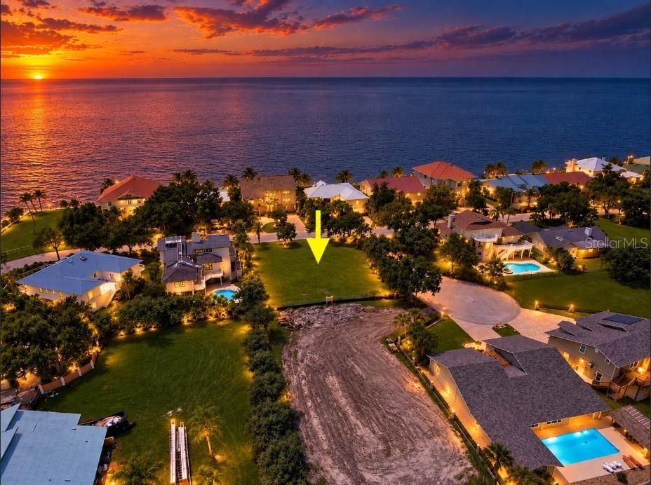 For Sale: $325,000 (0.27 acres)