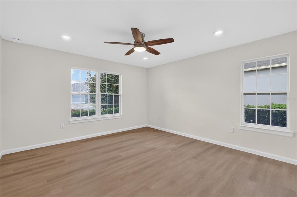 For Sale: $465,000 (4 beds, 3 baths, 3068 Square Feet)