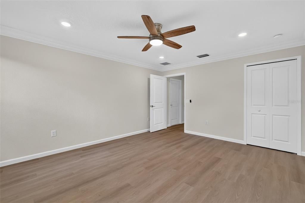 For Sale: $465,000 (4 beds, 3 baths, 3068 Square Feet)
