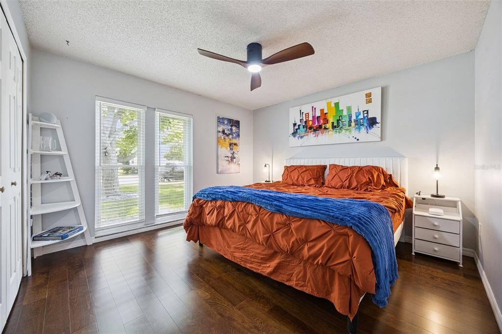 For Sale: $460,000 (3 beds, 2 baths, 1905 Square Feet)