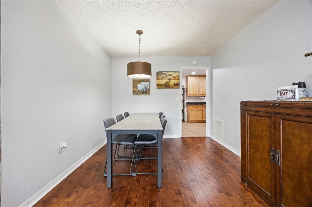 For Sale: $460,000 (3 beds, 2 baths, 1905 Square Feet)