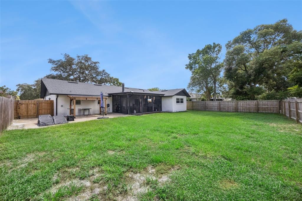 For Sale: $460,000 (3 beds, 2 baths, 1905 Square Feet)