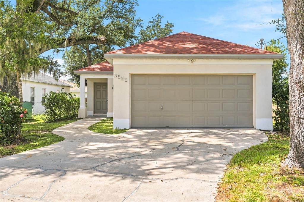 En Venta: $299,900 (3 camas, 2 baños, 1280 Pies cuadrados)