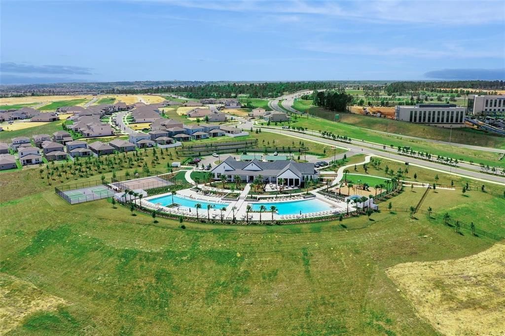 En Venta: $519,900 (4 camas, 2 baños, 2100 Pies cuadrados)