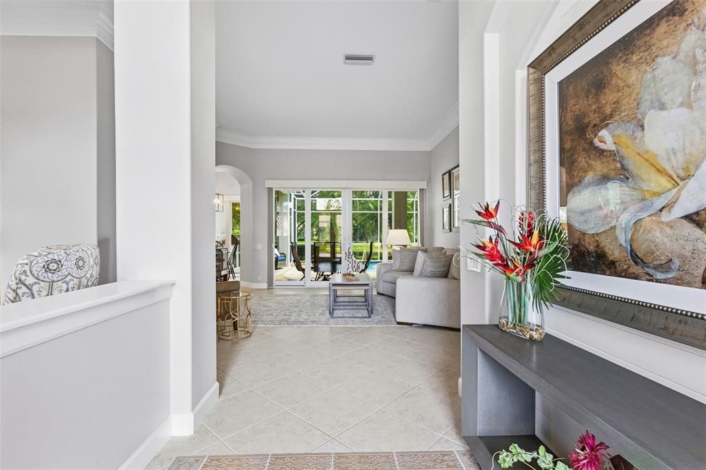 For Sale: $875,000 (3 beds, 2 baths, 2569 Square Feet)