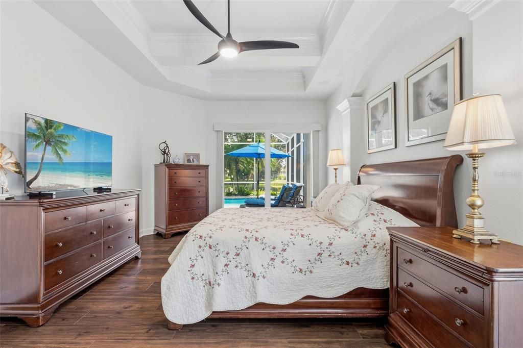 For Sale: $875,000 (3 beds, 2 baths, 2569 Square Feet)