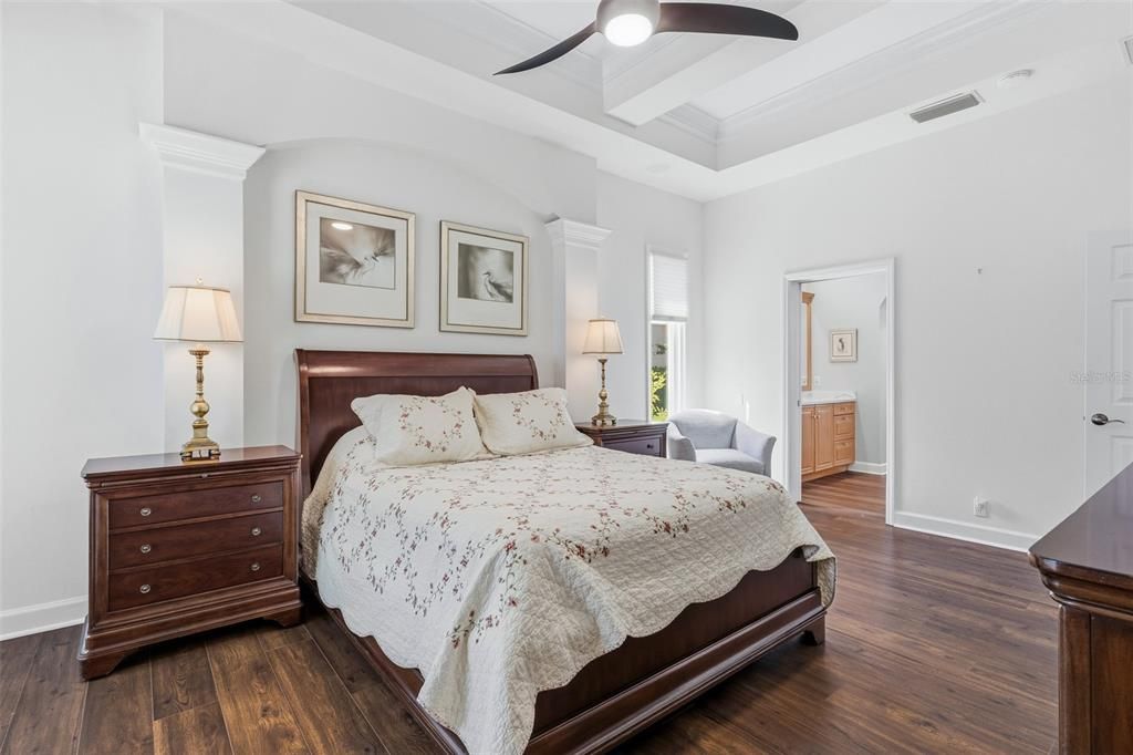 For Sale: $875,000 (3 beds, 2 baths, 2569 Square Feet)
