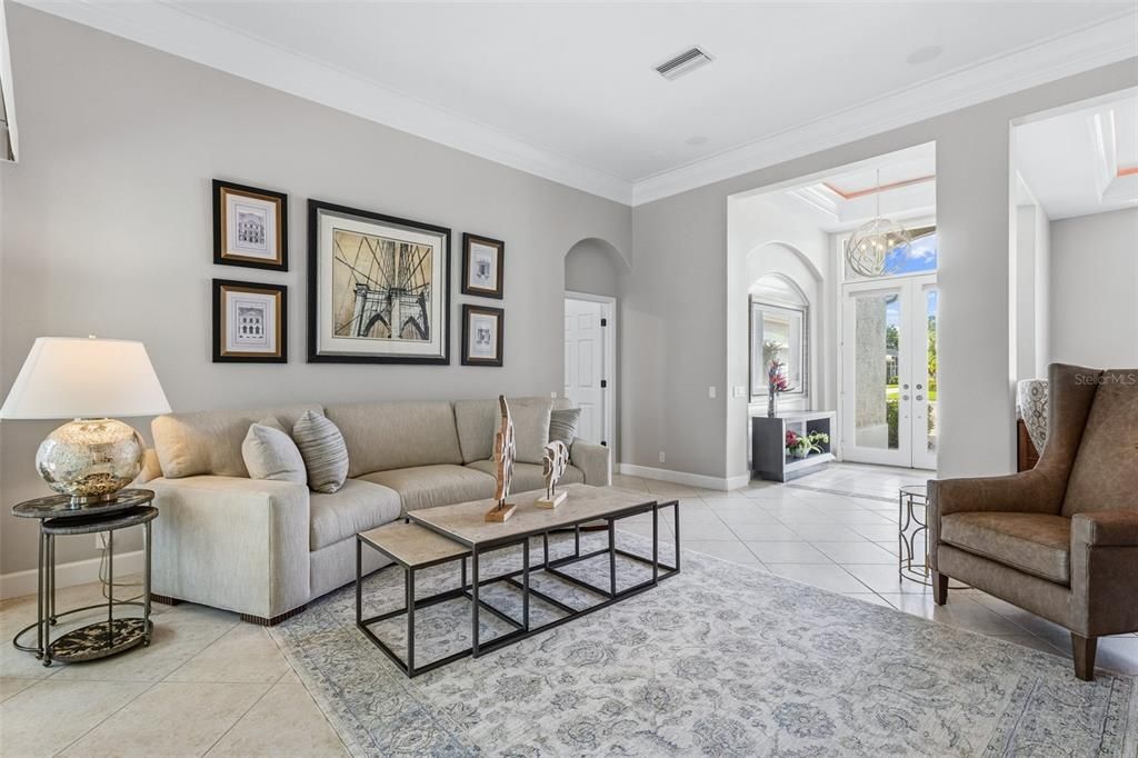 For Sale: $875,000 (3 beds, 2 baths, 2569 Square Feet)