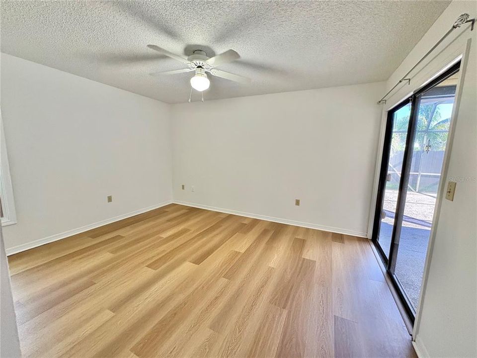 For Rent: $2,850 (3 beds, 2 baths, 1829 Square Feet)