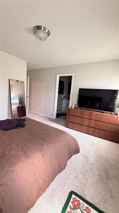 For Rent: $2,200 (3 beds, 2 baths, 1481 Square Feet)