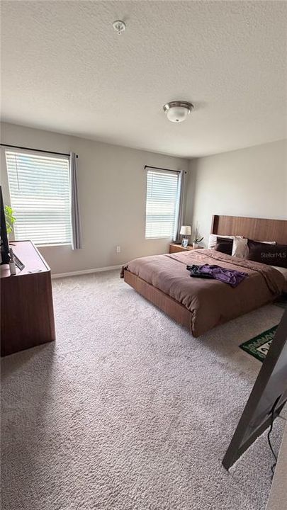 For Rent: $2,200 (3 beds, 2 baths, 1481 Square Feet)