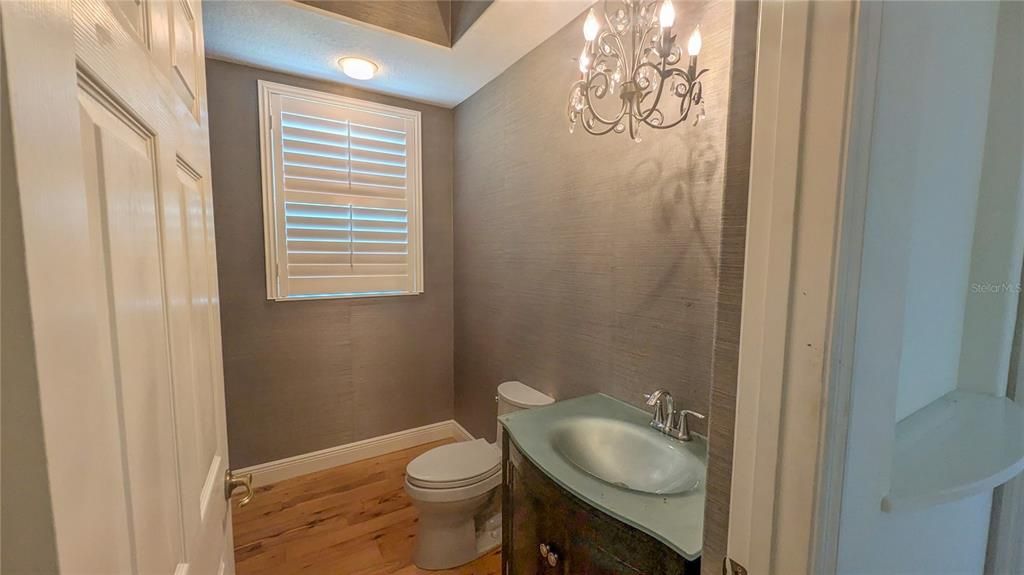 En Venta: $655,000 (3 camas, 2 baños, 2792 Pies cuadrados)
