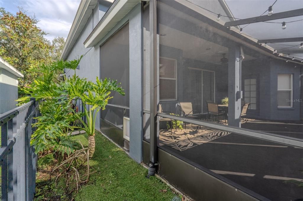For Sale: $474,900 (4 beds, 2 baths, 2170 Square Feet)
