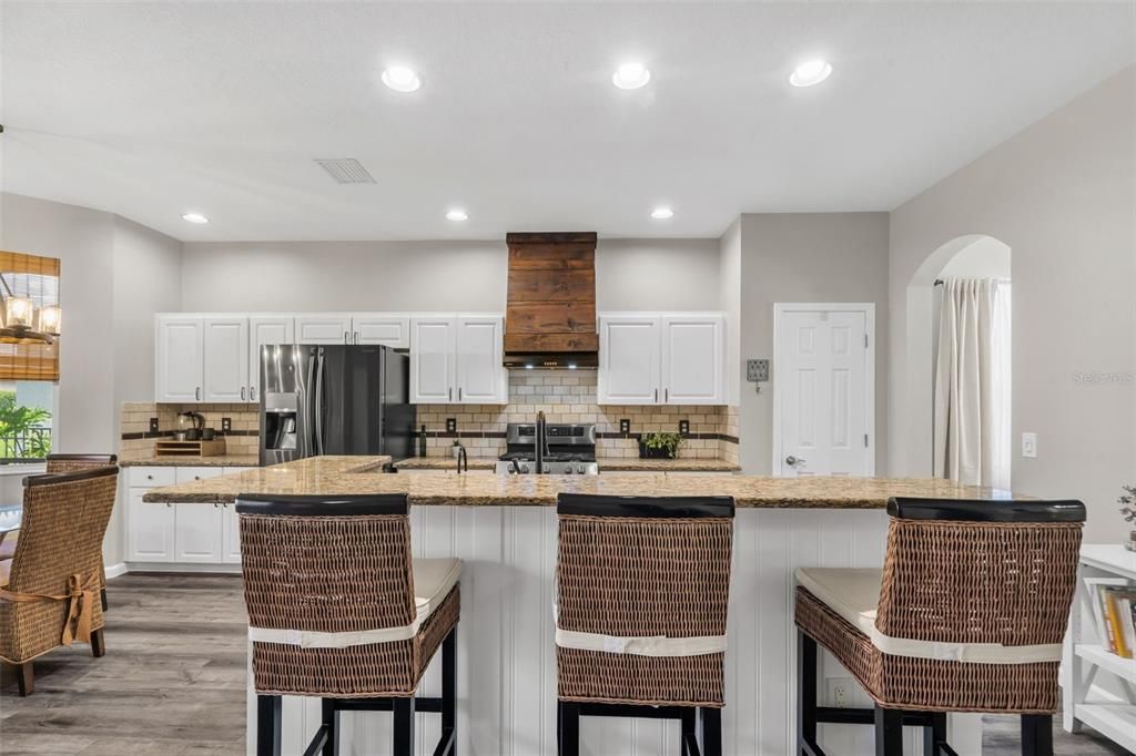 For Sale: $474,900 (4 beds, 2 baths, 2170 Square Feet)