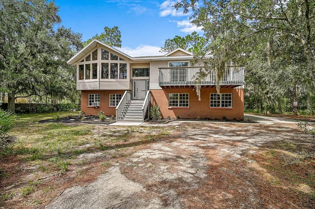 En Venta: $1,000,000 (3 camas, 2 baños, 2276 Pies cuadrados)