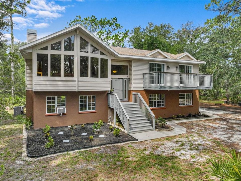 En Venta: $1,000,000 (3 camas, 2 baños, 2276 Pies cuadrados)