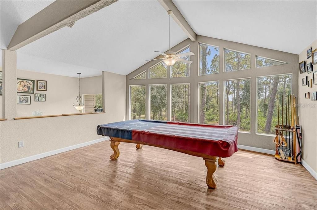 En Venta: $1,000,000 (3 camas, 2 baños, 2276 Pies cuadrados)