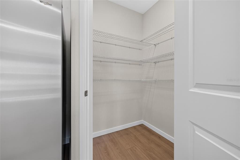 For Rent: $2,900 (5 beds, 3 baths, 2601 Square Feet)