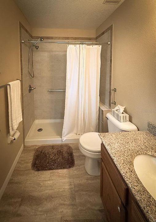 For Sale: $264,900 (3 beds, 2 baths, 1140 Square Feet)