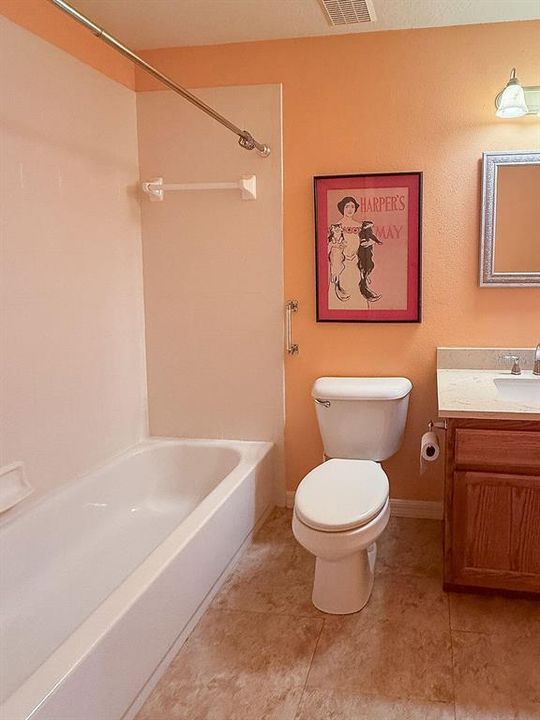 For Sale: $264,900 (3 beds, 2 baths, 1140 Square Feet)