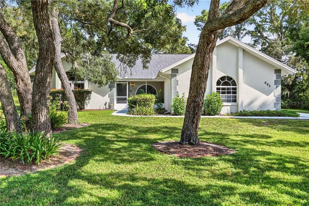 Active With Contract: $295,000 (3 beds, 2 baths, 1763 Square Feet)